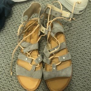 Dolce vita sandals